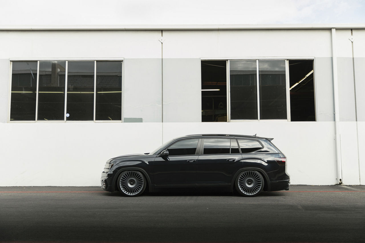 2018 Volkswagen Atlas - Rotiform GRZ - Gray | Wheel Pros